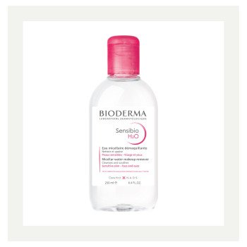 Bioderma Sensibio H2O Makeup Removing Micelle Solution 250ml Bioderma Sensibio H2O Makeup Removing Micelle Solution 250ml