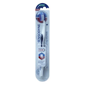 Sensodyne Sensitivity & Gum Medium Toothbrush Sensodyne Sensitivity & Gum Medium Toothbrush